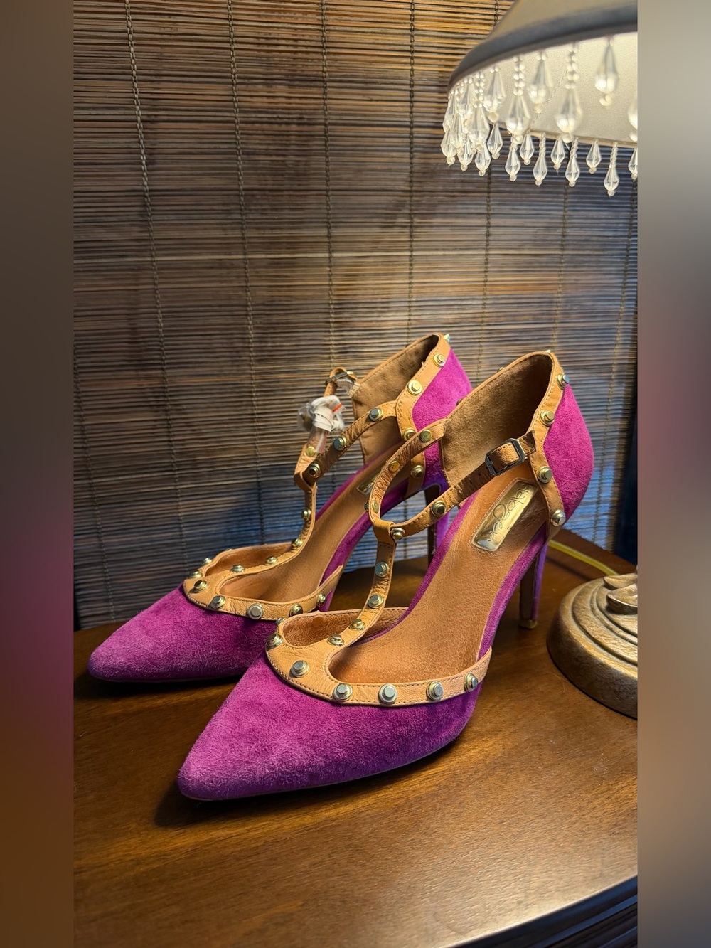 Halogen Purple Suede-like Studded T-Strap Pointed Toe Heels Pumps Size 7M